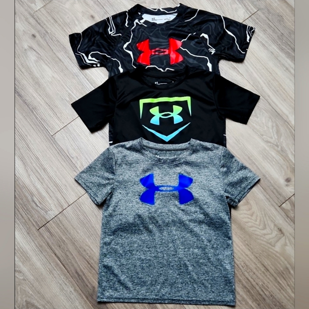 Under Armour Heatgear Boys Youth Size 6 Athletic Short Sleeve Shirts Lot of 3
